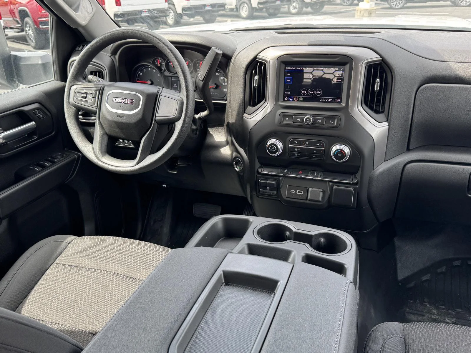 2025 GMC Sierra 2500HD Pro - Photo 24