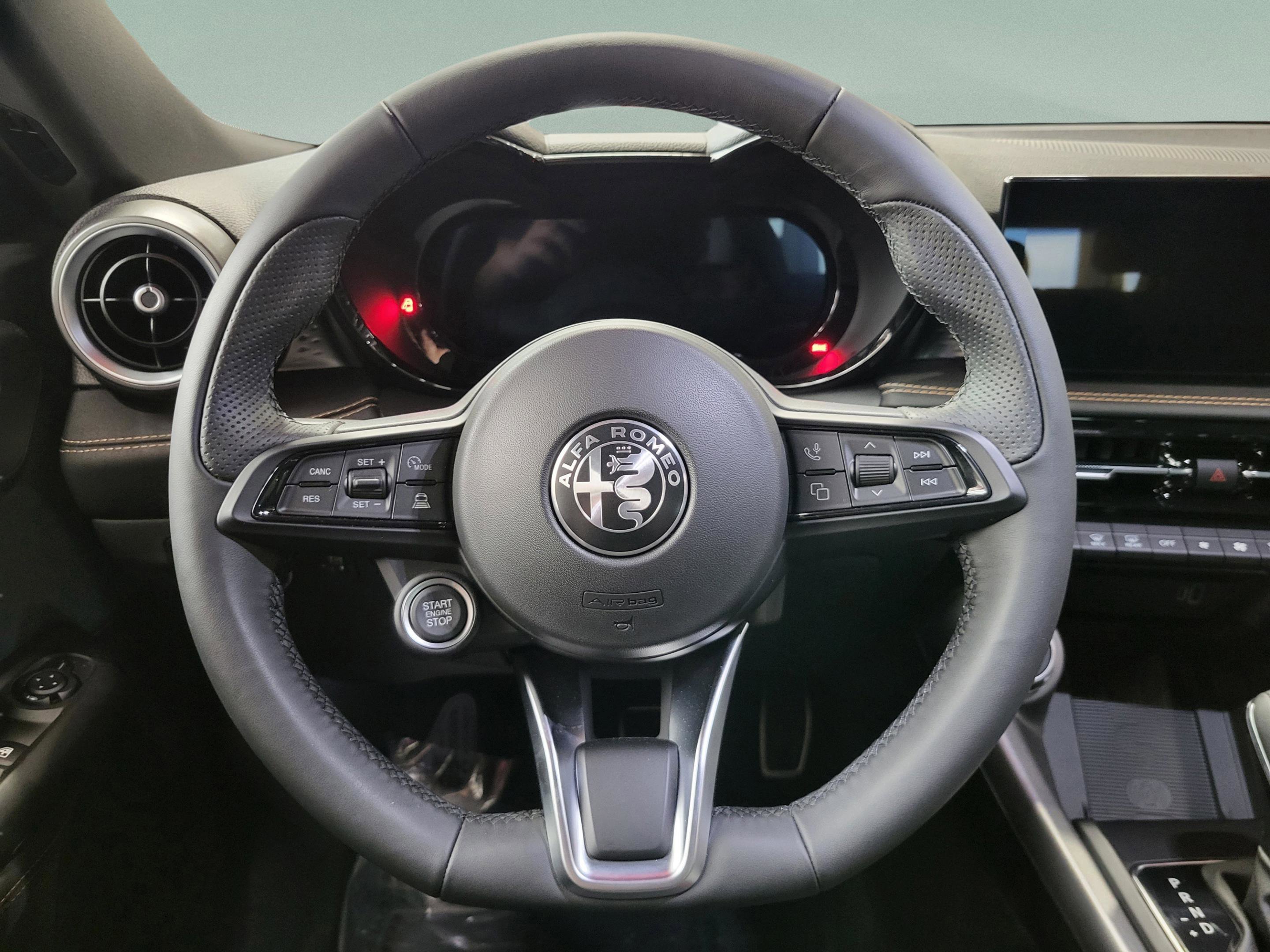 2025 Alfa Romeo Tonale Base - Photo 47