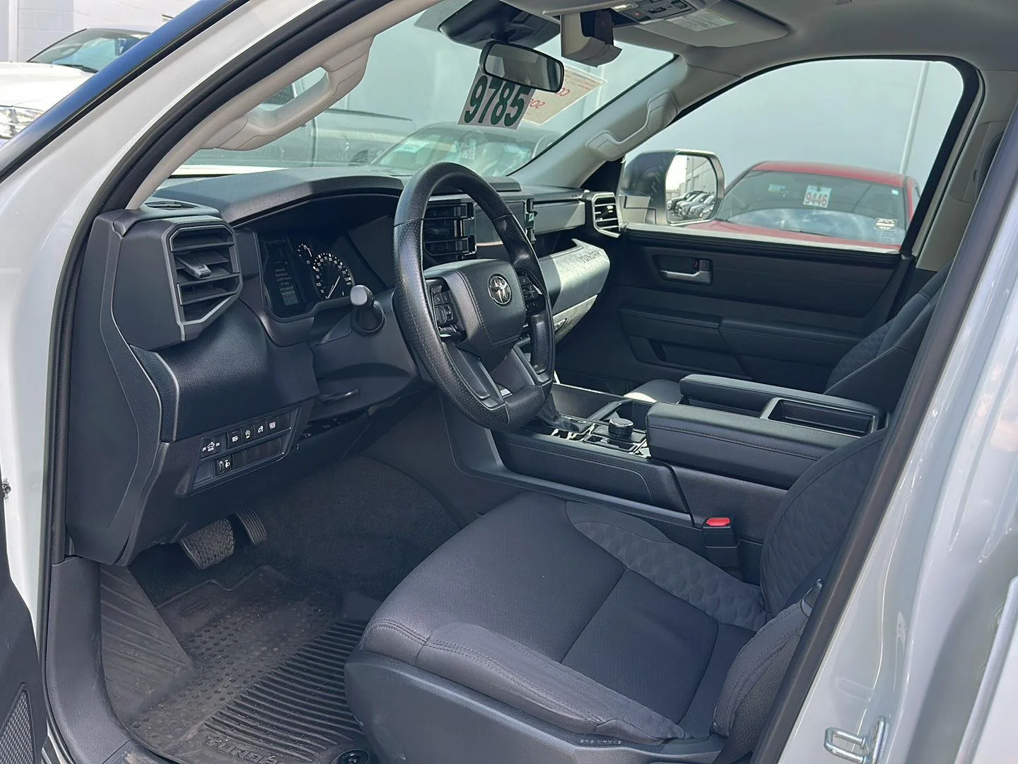 Used 2024 Ice Cap Toyota SR5 image 8