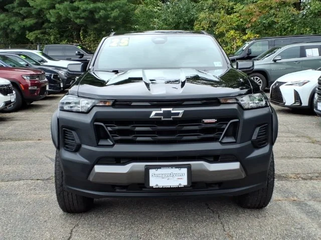 Certified Used 2025 Black Chevrolet Trail Boss image 2