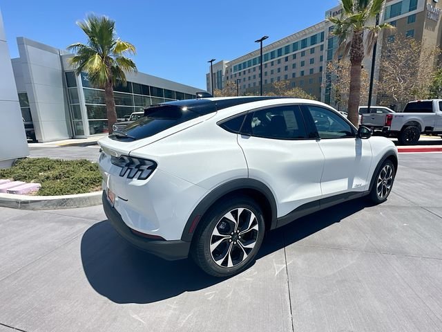 New 2026 Star White Metallic Tri-coat Ford Select image 7