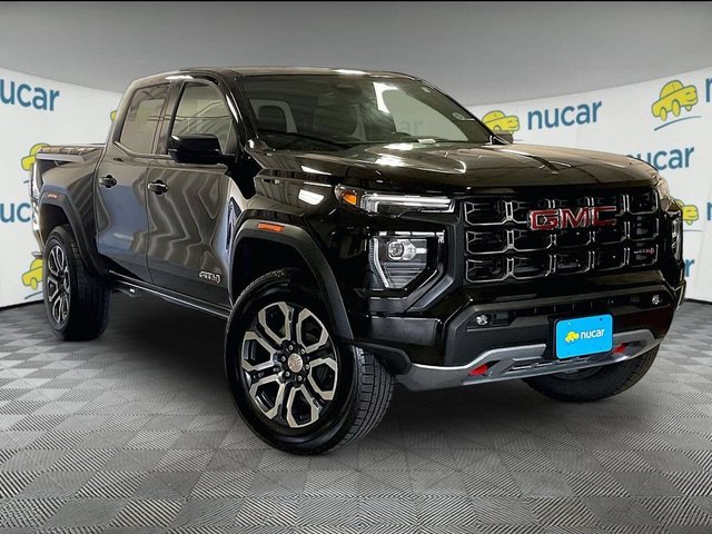 2024 GMC Canyon AT4