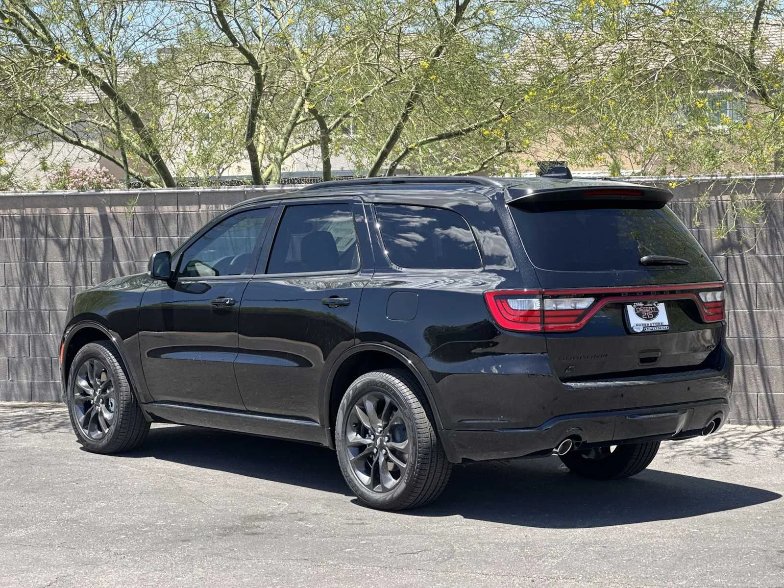 New 2026 Diamond Black Clear-Coat Exterior Paint Dodge GT Plus image 6