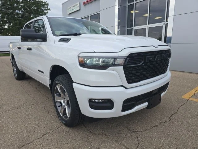 2026 RAM 1500 Express 4x4 Crew Cab 6'4's photo