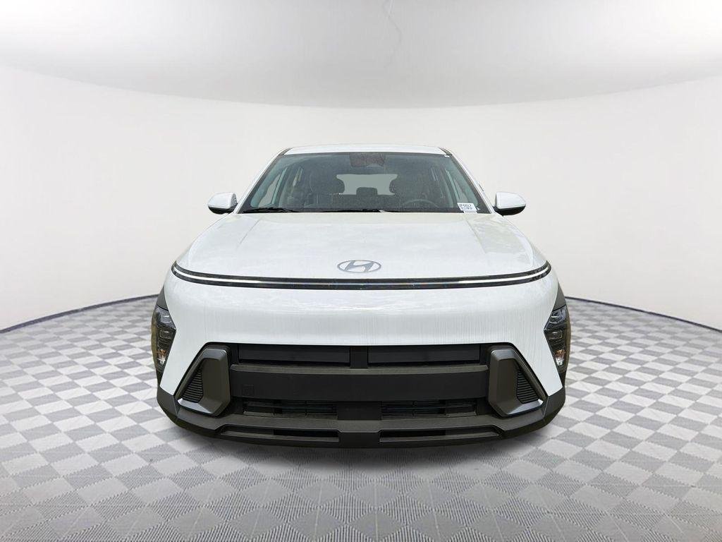 New 2026 White Hyundai SE FWD image 2