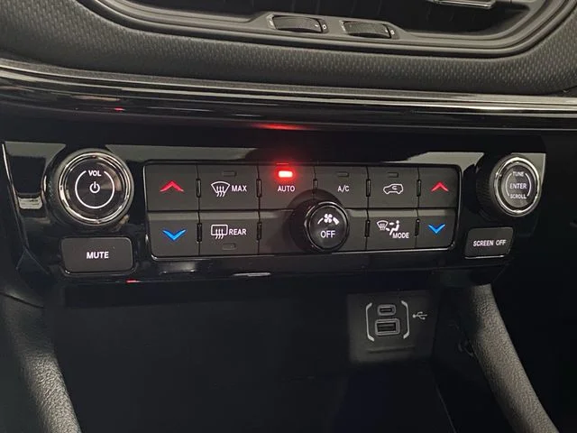 2026 Jeep Compass Altitude - Photo 27