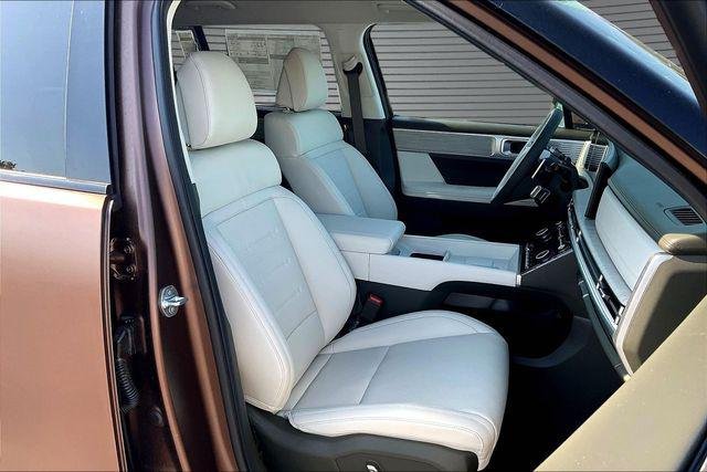 New 2025 Brown Hyundai Calligraphy AWD image 11