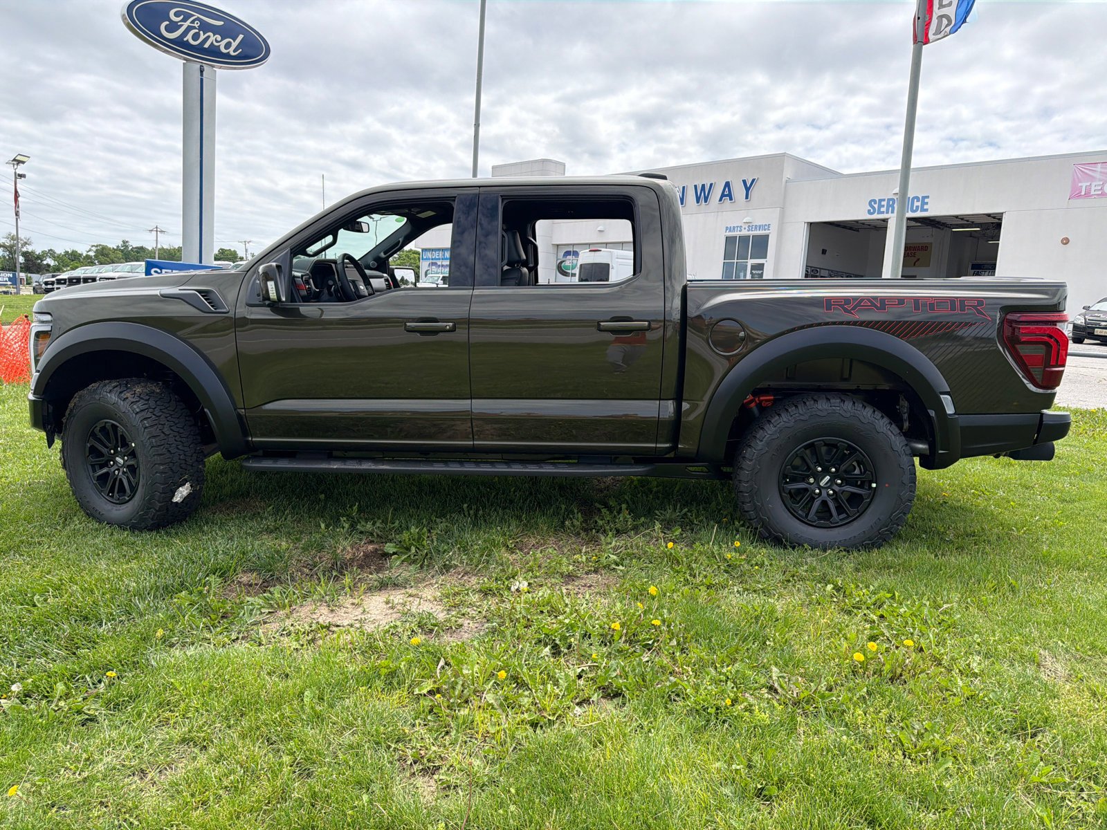 New 2026 Shelter Green Ford Raptor® image 5