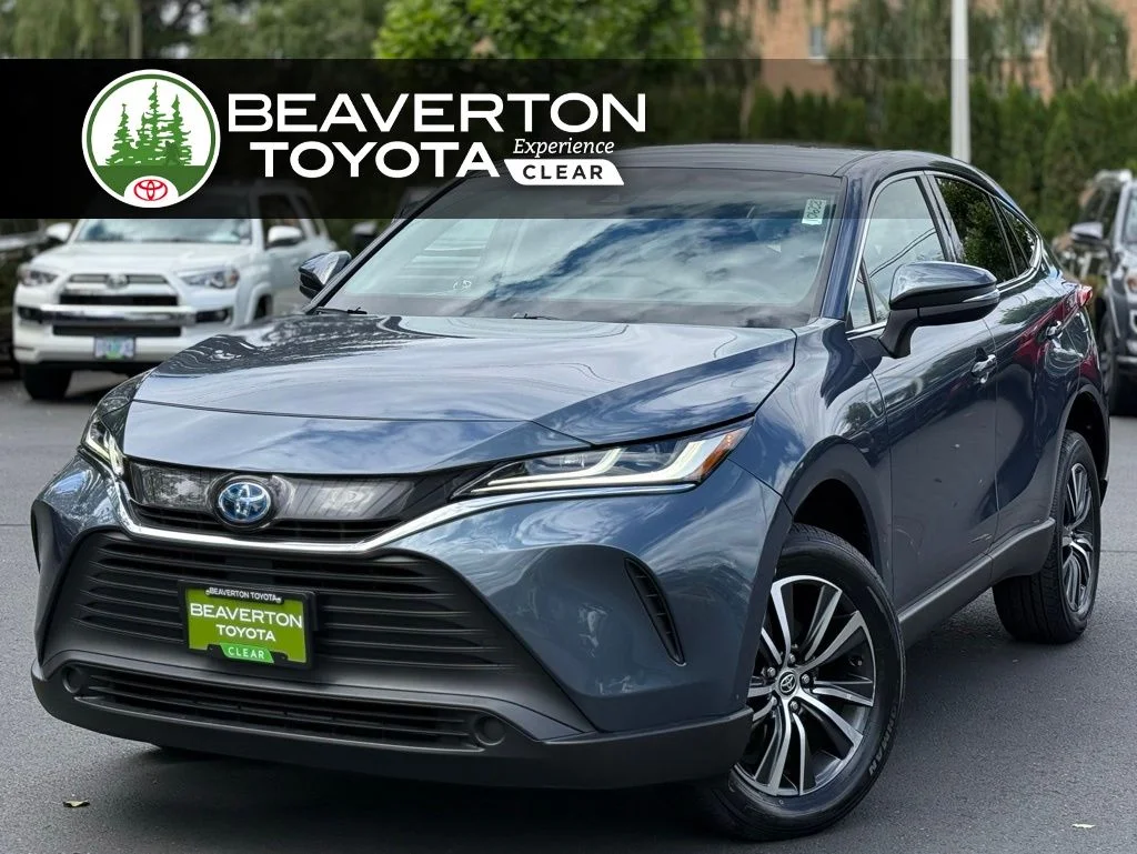 2023 Toyota Venza LE Hybrid AWD's photo