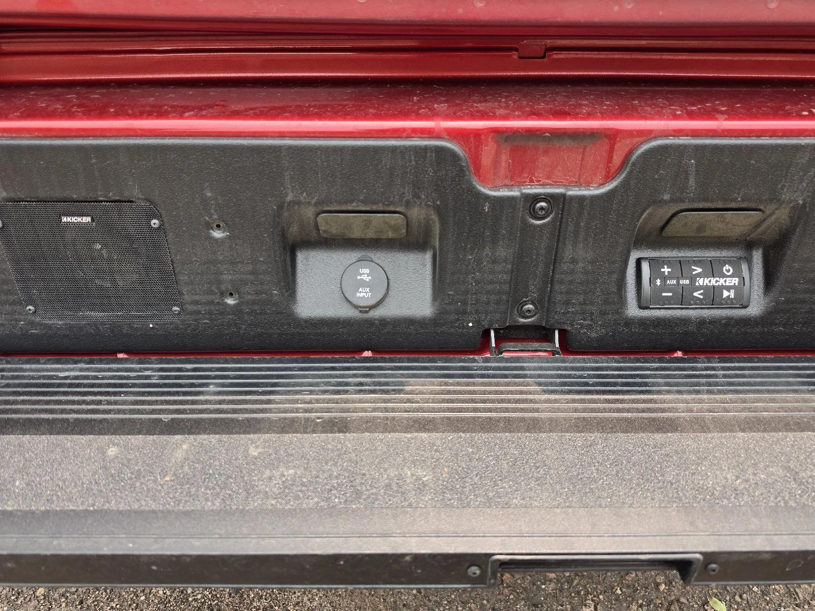 Used 2023 Volcanic Red Tintcoat GMC Denali image 22