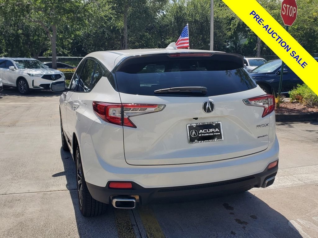 Used 2025 White Acura Base image 5