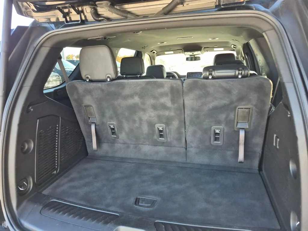 Used 2024 Black GMC Denali image 22
