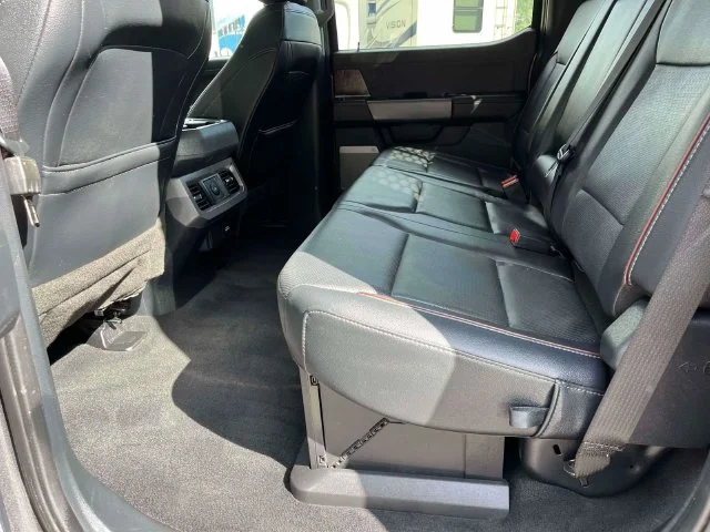 Used 2023 Gray Metallic Ford Lariat image 22