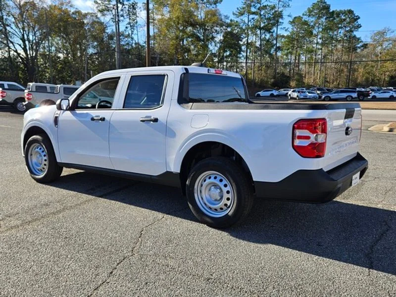 New 2026 Oxford White Ford XL image 8