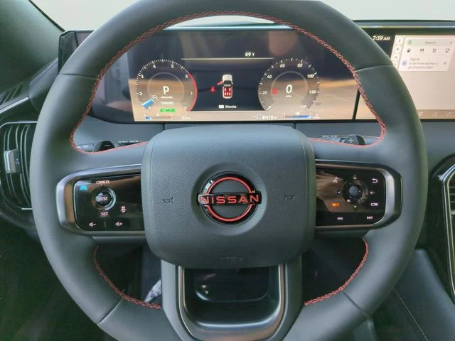 New 2026 Aspen White TriCoat / Super Black Two-tone Nissan PRO-4X® image 23