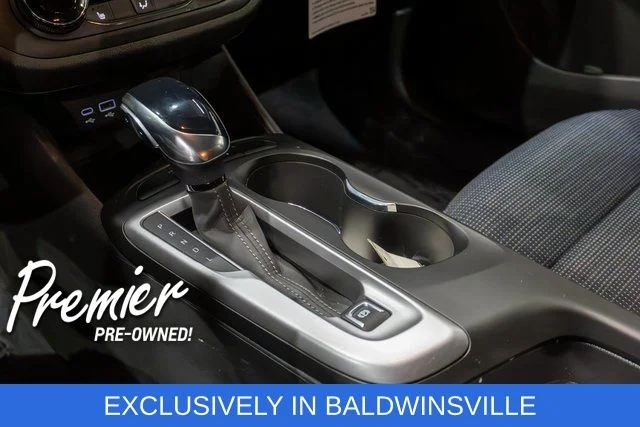 Used 2025 Gray Buick Preferred image 27