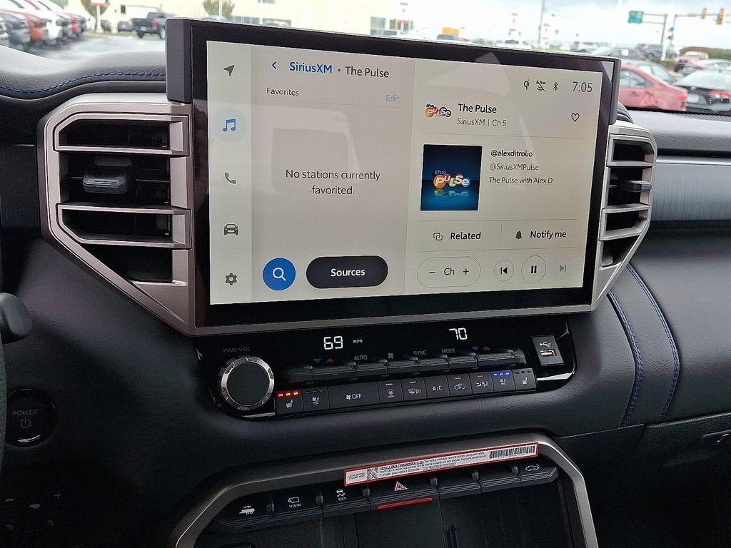 2026 Toyota Tundra Platinum - Photo 16