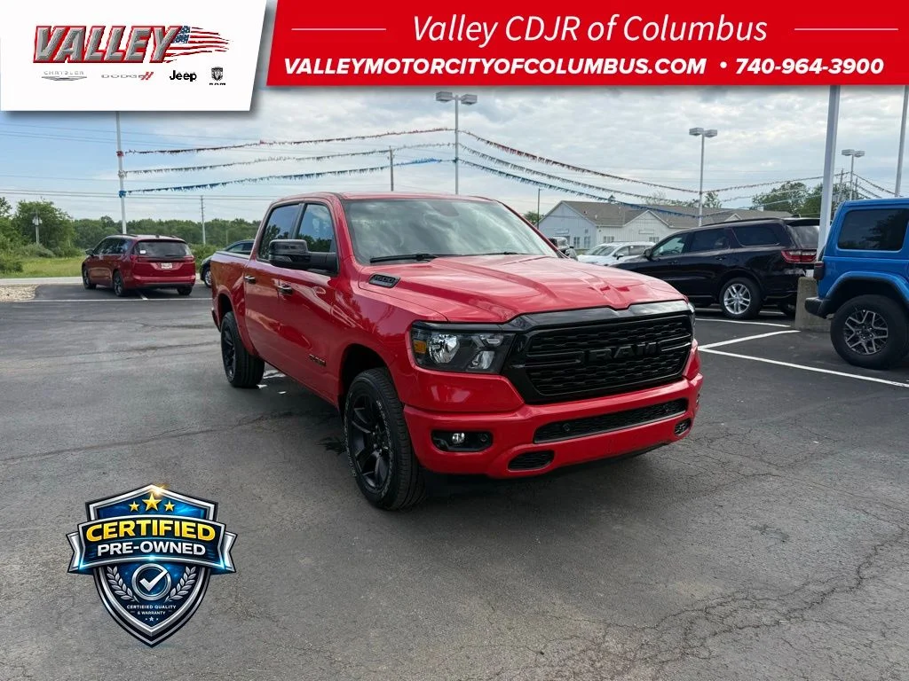 2023 RAM 1500 Big Horn/Lone Star 4x4 Crew Cab 5'7's photo