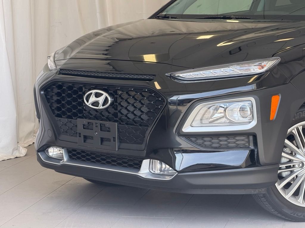 Used 2021 Ultra Black Hyundai SEL Plus image 19