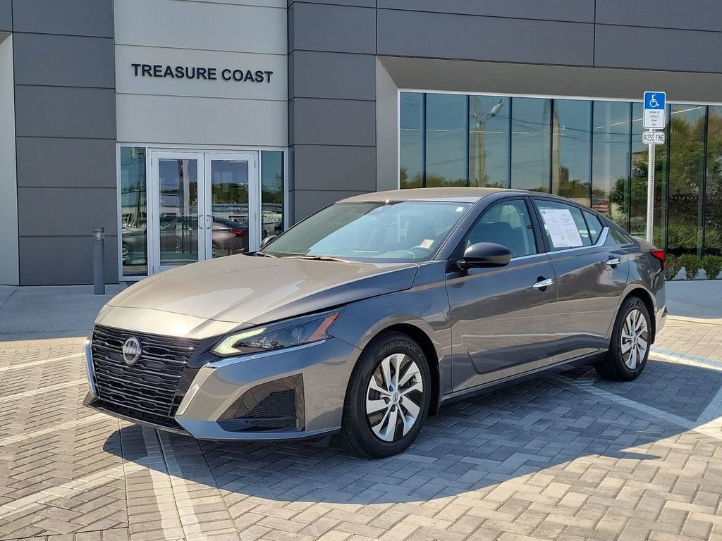 2025 Nissan Altima S