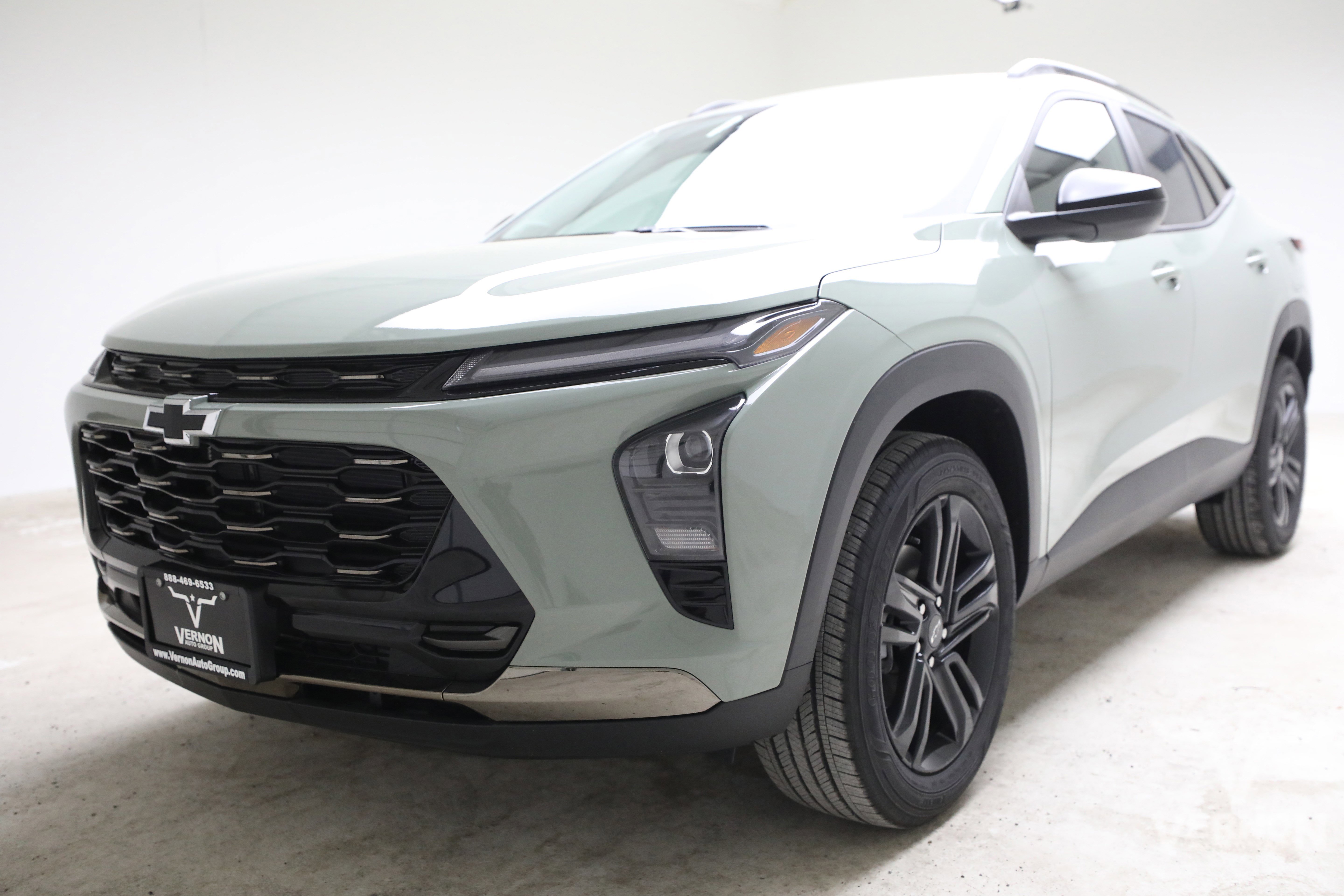 New 2026 Cacti Green Chevrolet N image 1