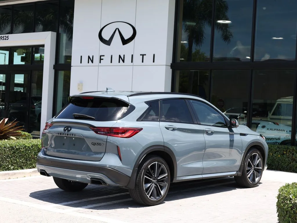 Certified Used 2025 Gray INFINITI SPORT image 4