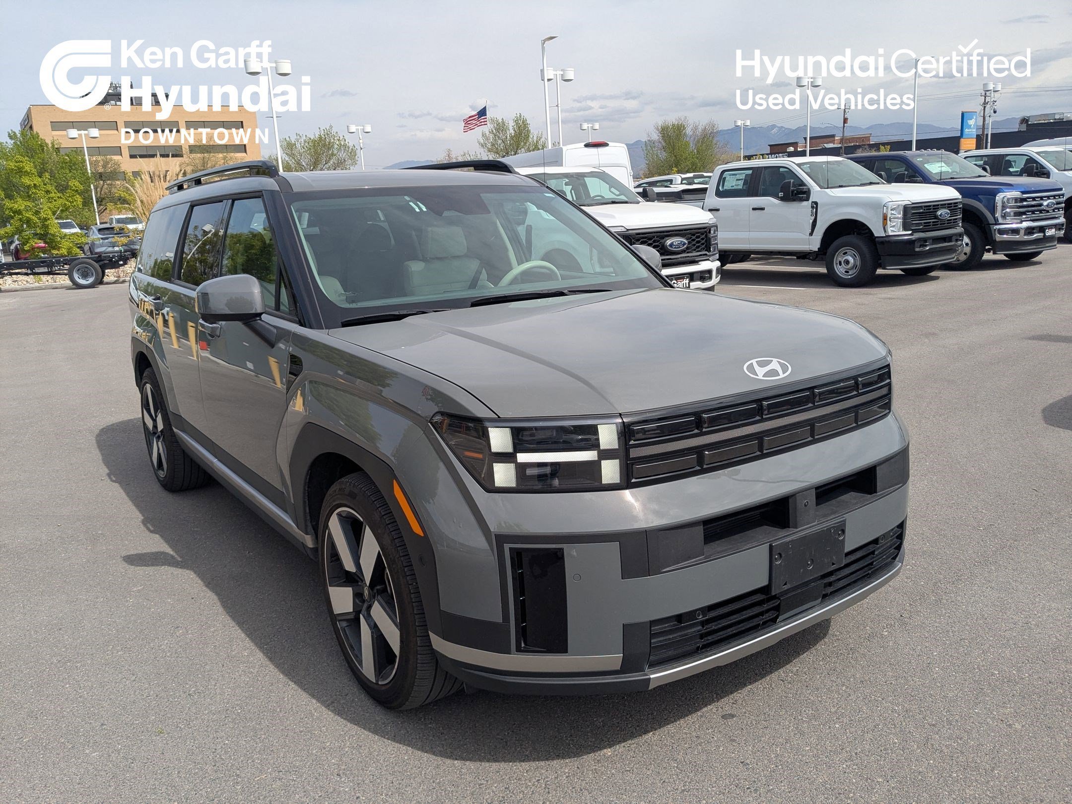 2025 Hyundai Santa Fe Limited 2.5 AWD's photo