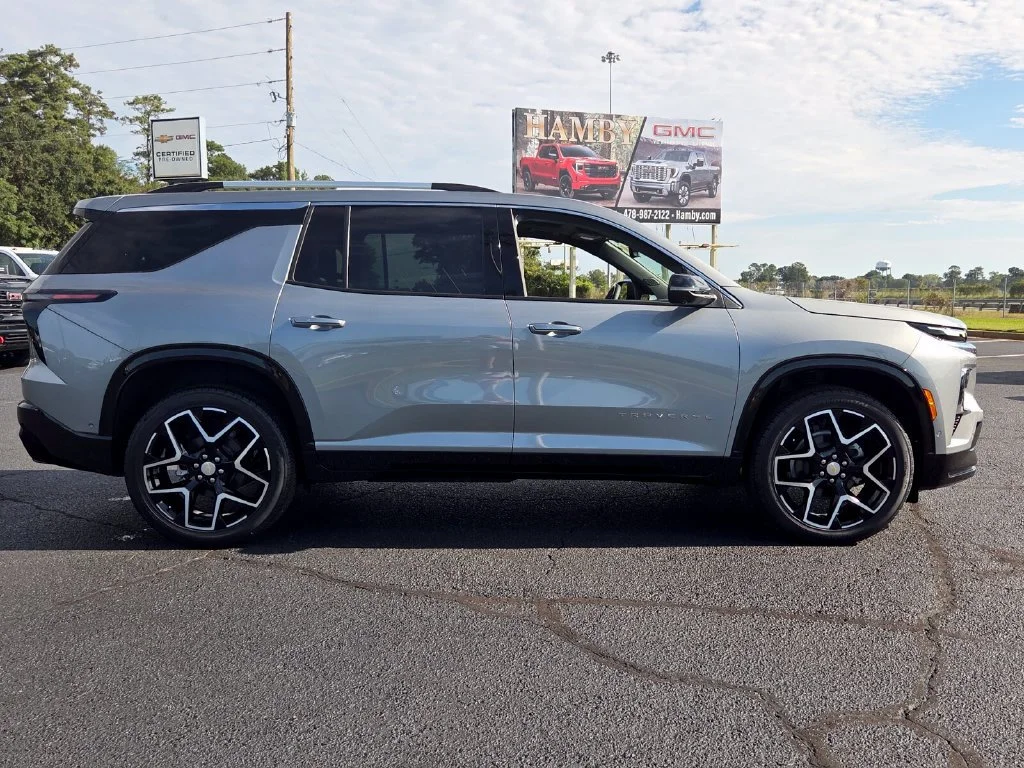 New 2026 Sterling Gray Metallic Chevrolet High Country image 40
