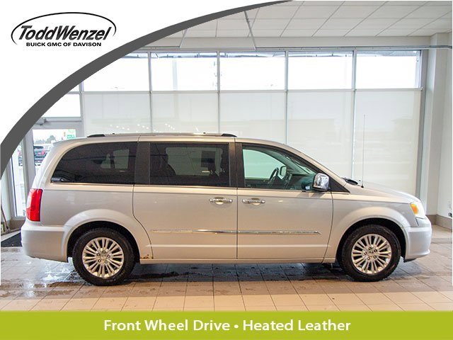 2012 Chrysler Town & Country Limited