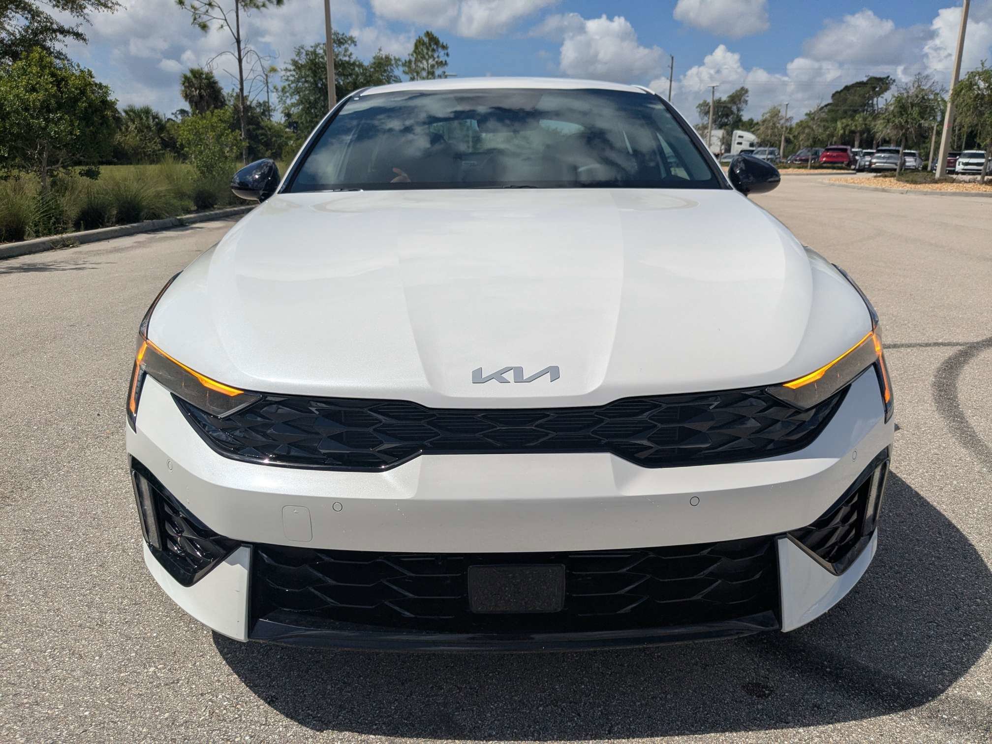 New 2026 Snow White Pearl Kia GT-Line FWD image 3