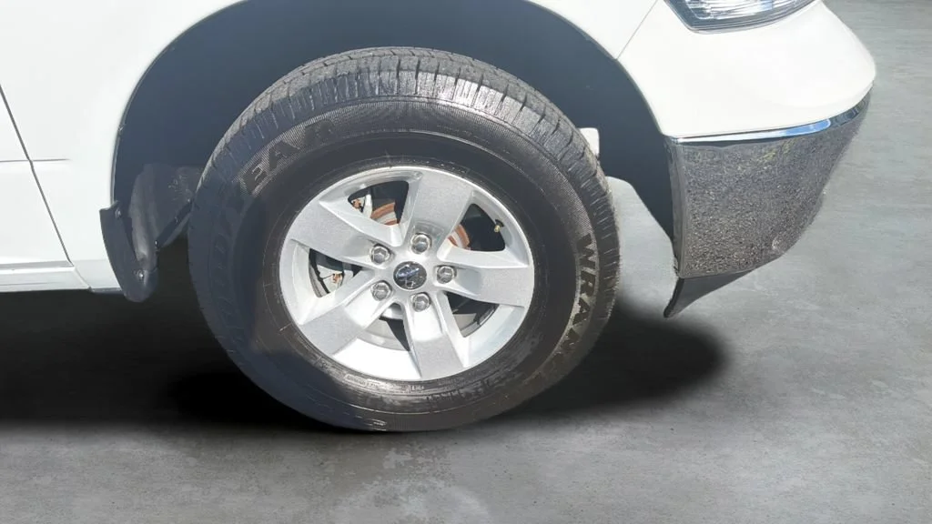 Used 2023 White Ram SLT image 17