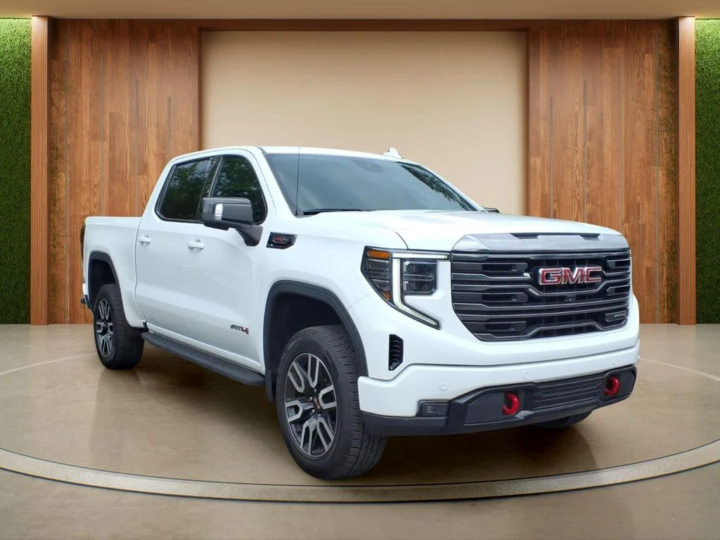 Certified Used 2022 White GMC AT4 image 1