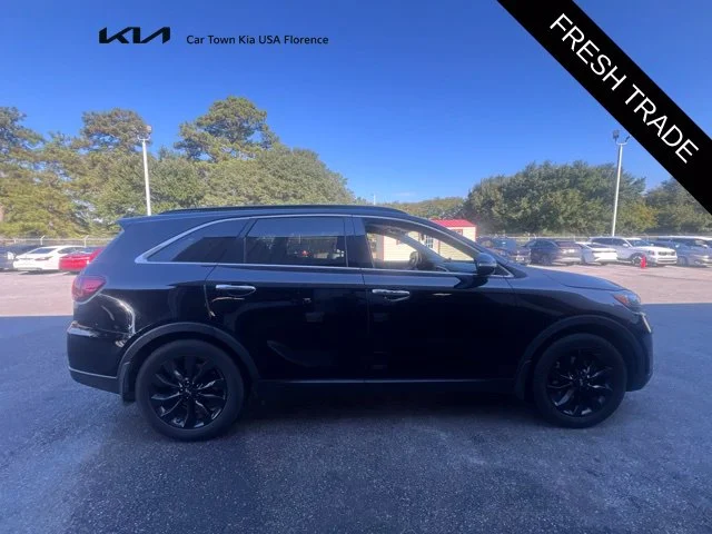 Used 2020 Black Kia S image 2