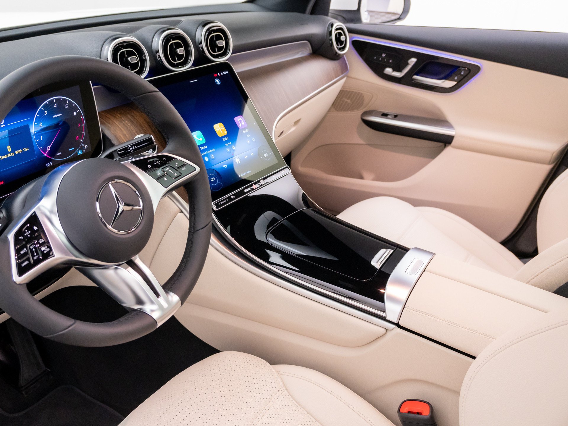 New 2026 White Mercedes-Benz GLC 300 image 53