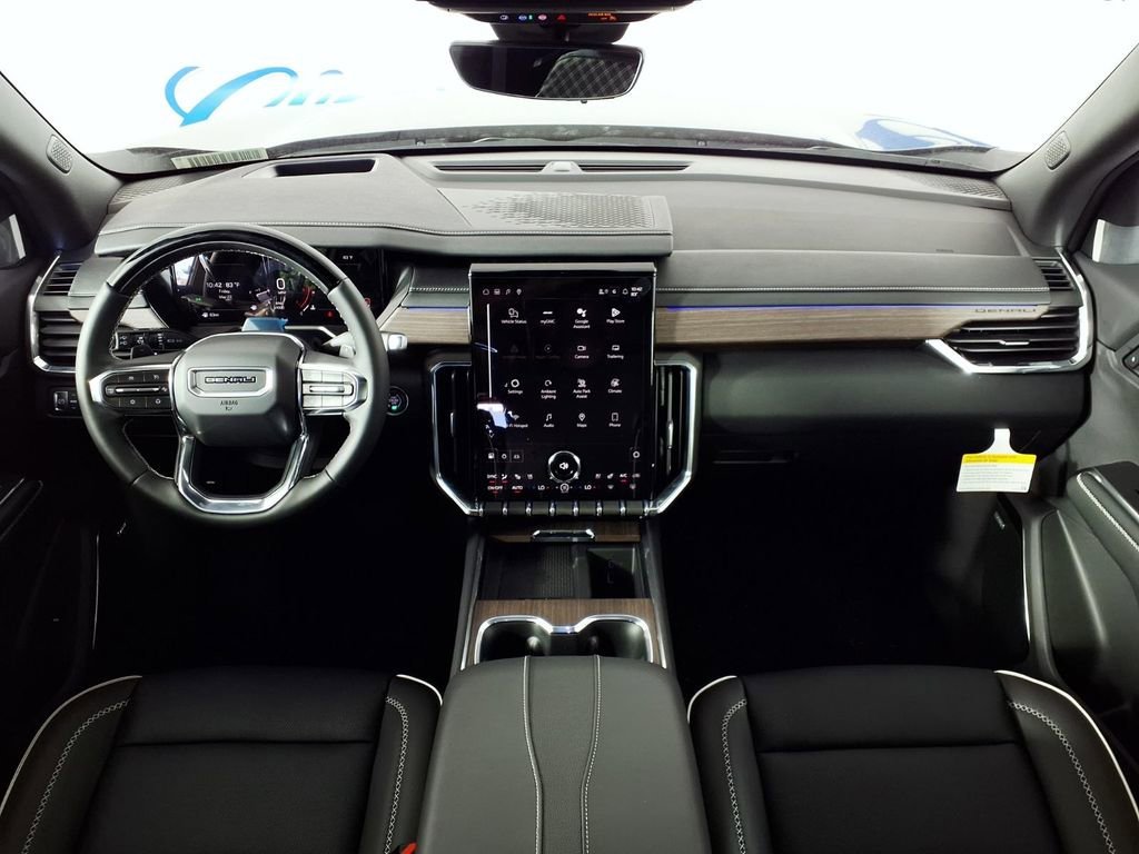 2026 GMC Acadia Denali - Photo 11