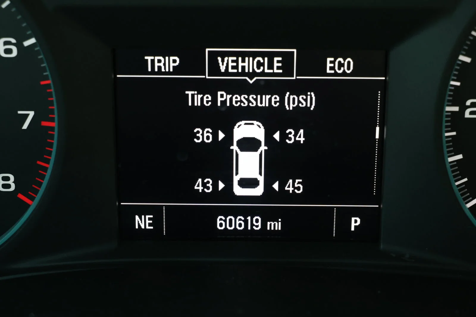 Used 2024 White Chevrolet LT image 5