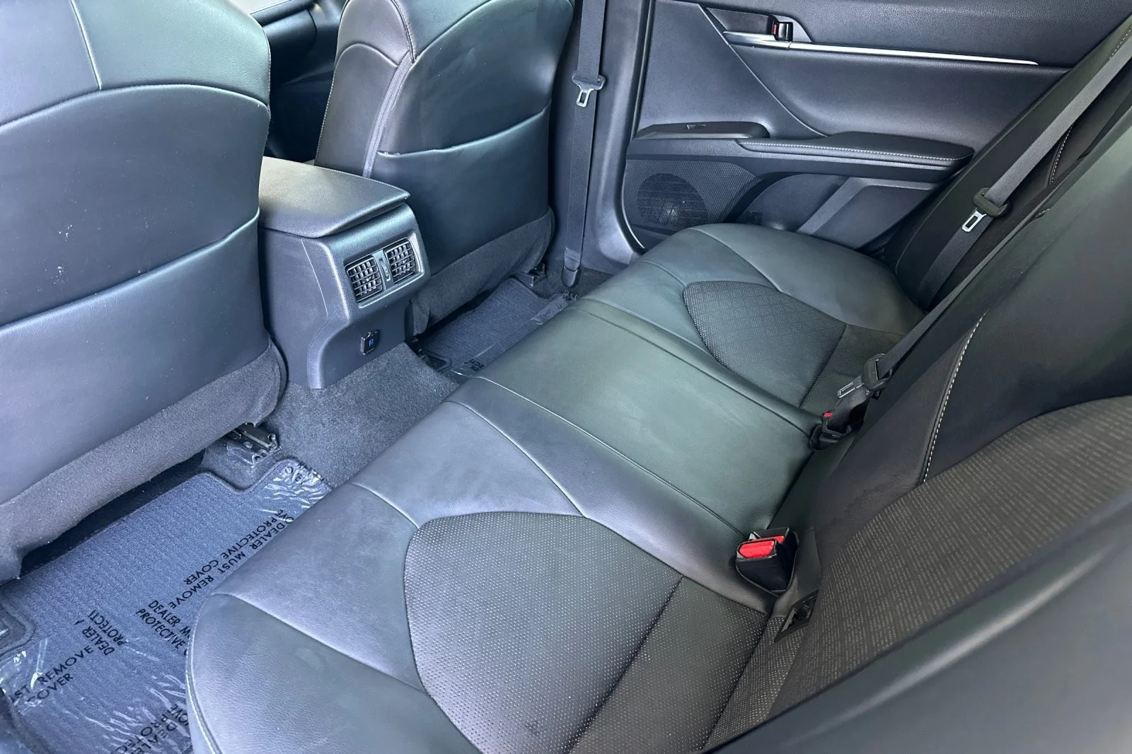Used 2022 Ice Edge Toyota XSE image 11