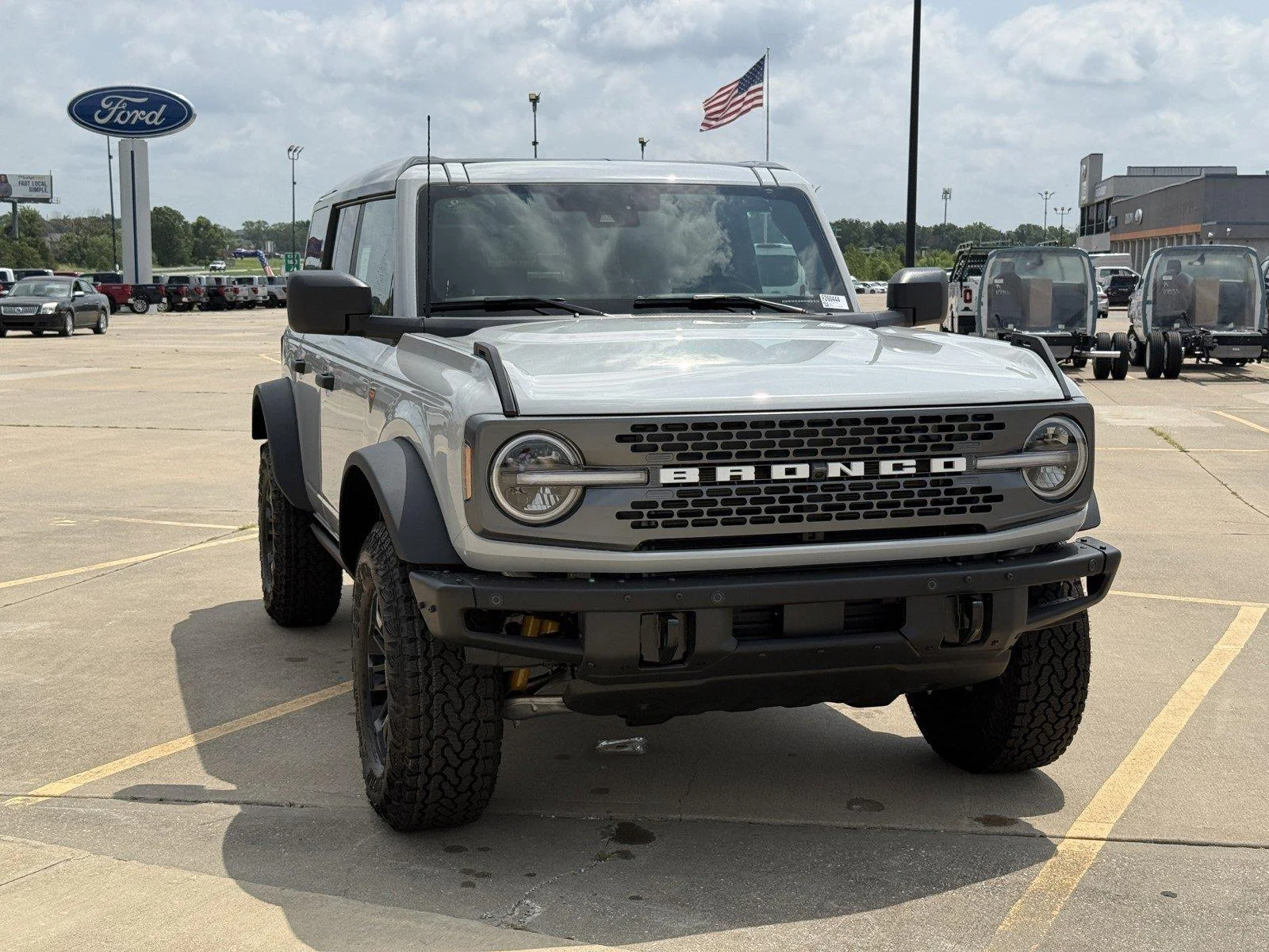 New 2026 Avalanche Gray Ford Badlands® image 2