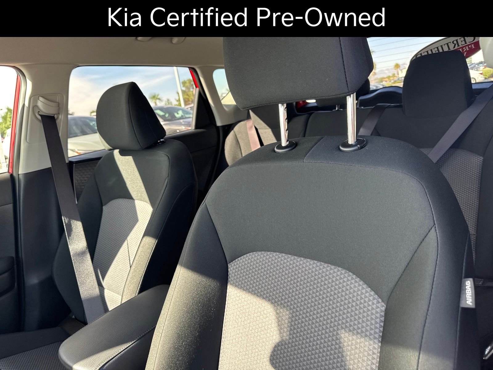 2025 Kia Soul LX - Photo 18