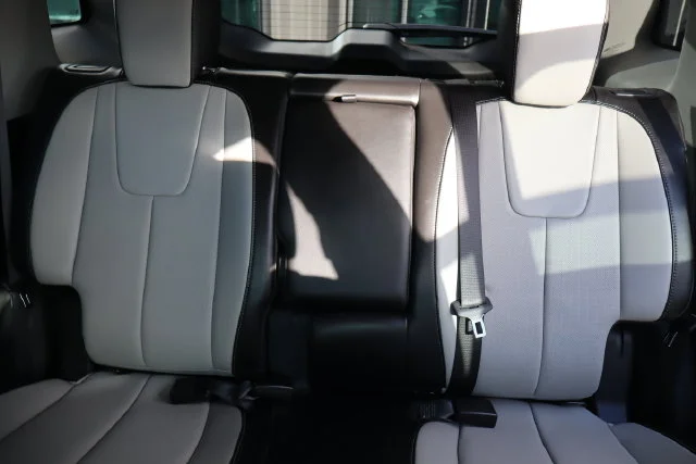 Used 2016 Summit White GMC Denali image 16