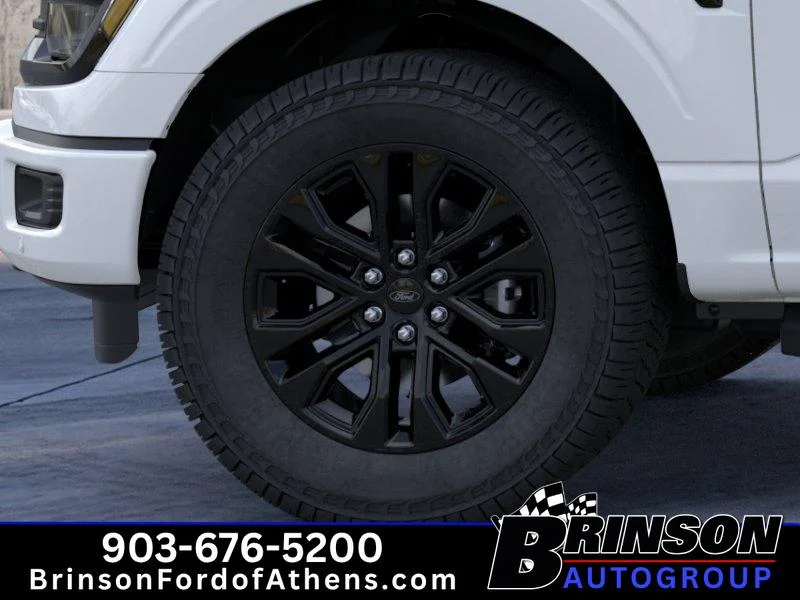 New 2026 Oxford White Ford XLT image 19