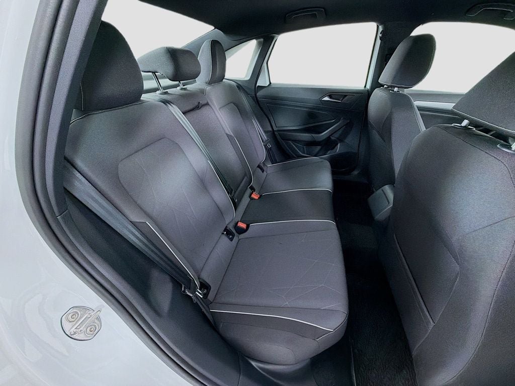 2026 Volkswagen Jetta Sport - Photo 25
