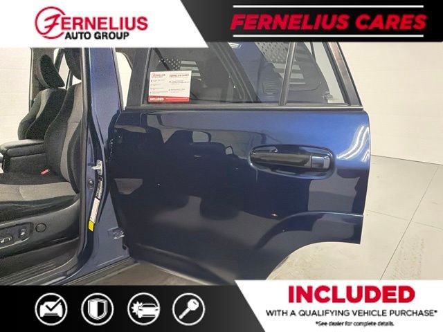 Used 2021 Blue Toyota SR5 image 14