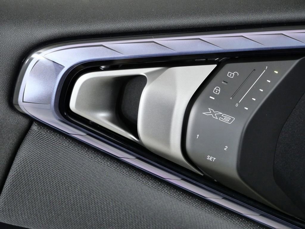Used 2026 Skyscraper Grey Metallic BMW 30 xDrive image 37
