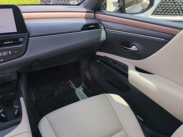 Certified Used 2025 Gray Lexus 350 image 16