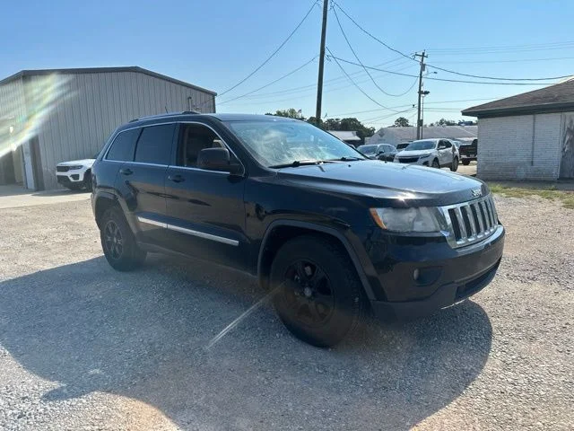Used 2013 Jeep Grand Cherokee Laredo with VIN 1C4RJEAGXDC621232 for sale in Alexandria, LA