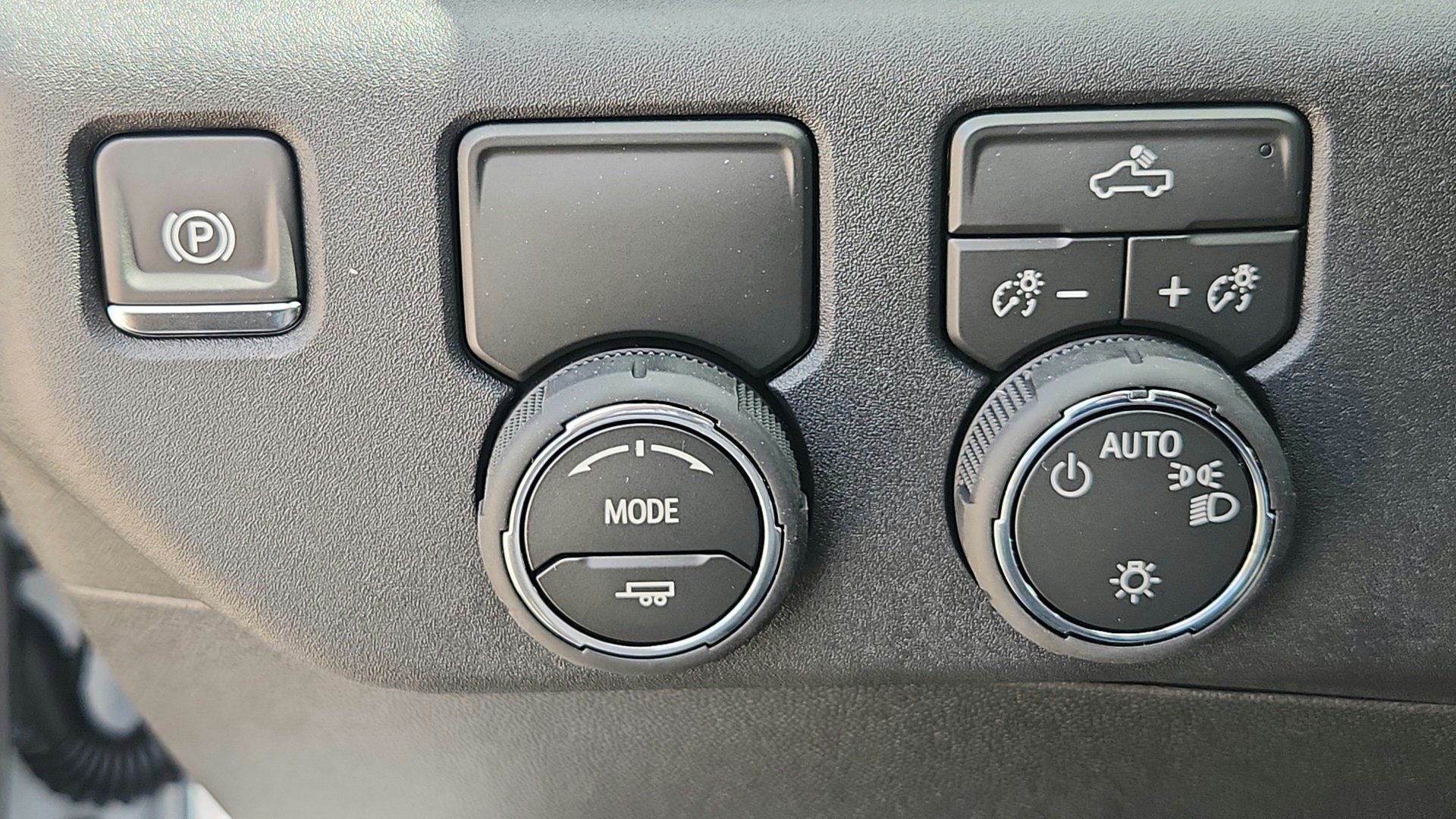 2026 Chevrolet Silverado 1500 LT - Photo 22