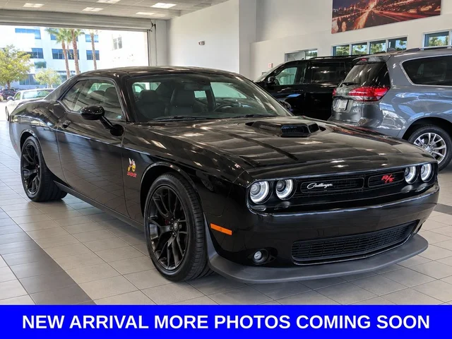 2022 Dodge Challenger R/T Scat Pack Widebody