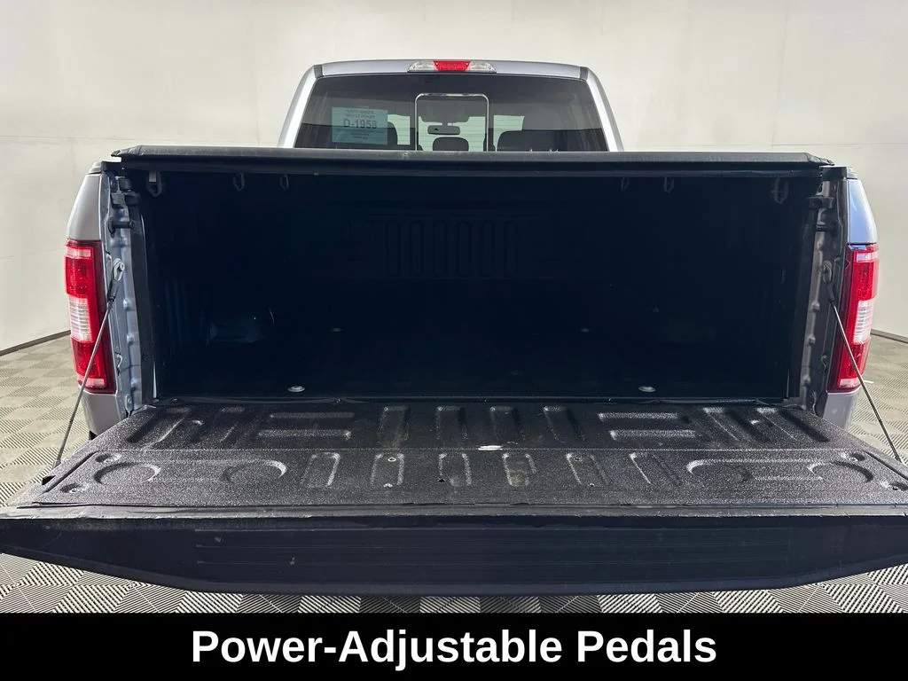 Used 2020 Silver Ford XLT image 11