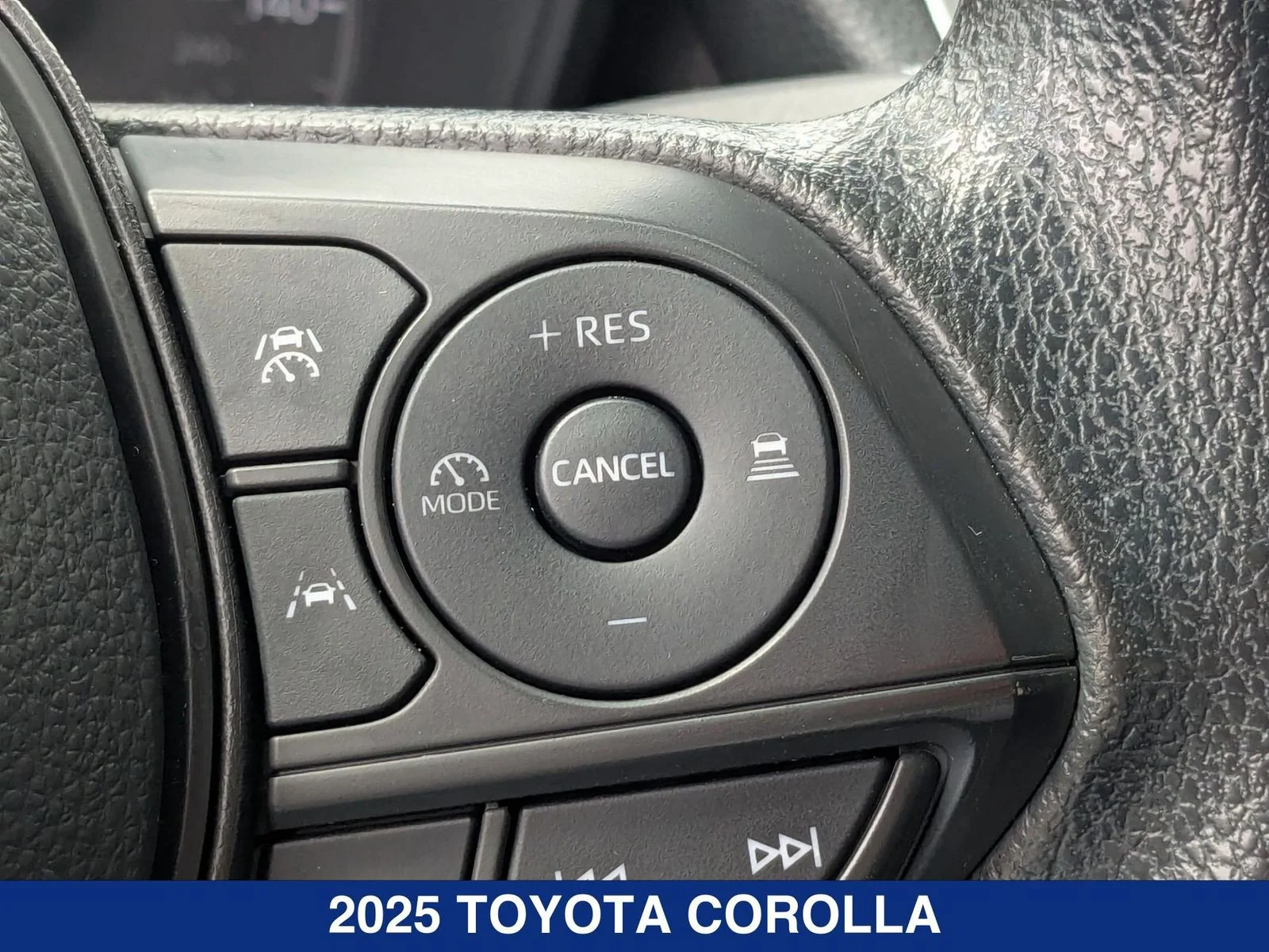 Used 2025  Toyota LE image 15